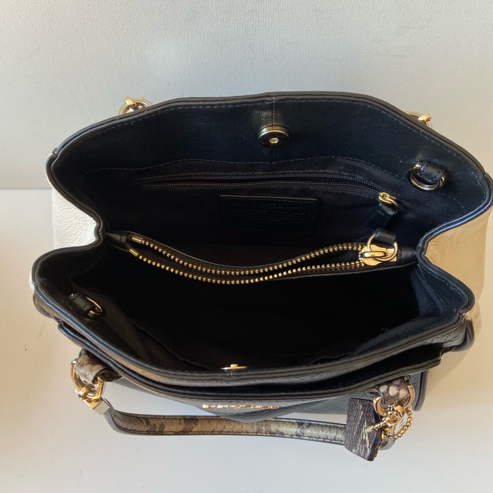 Coach Handbag - Picture 6 of 6